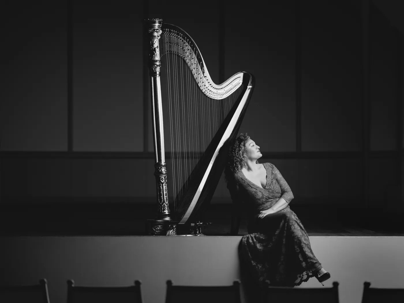 Dunkler Hintergrund B/W